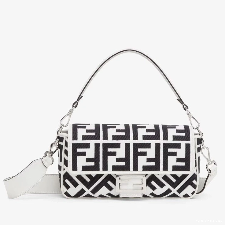 Cheap Baguette Black In Fendi Motif Bag Canvas FF White Medium 0804